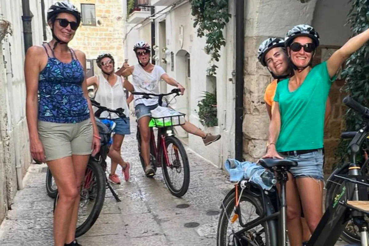 ebikerentalandtourpuglia-8_wine-tasting